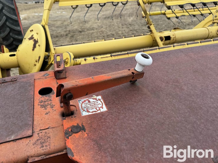 new-holland-495-image-17