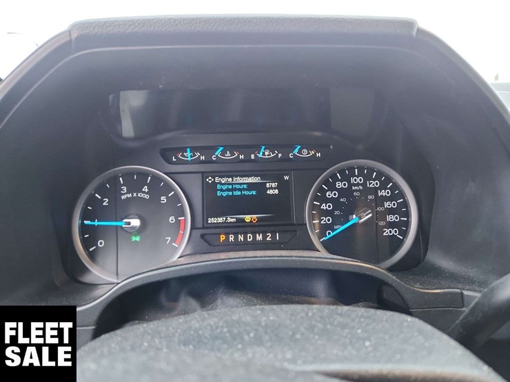 2017-ford-f350-image-18