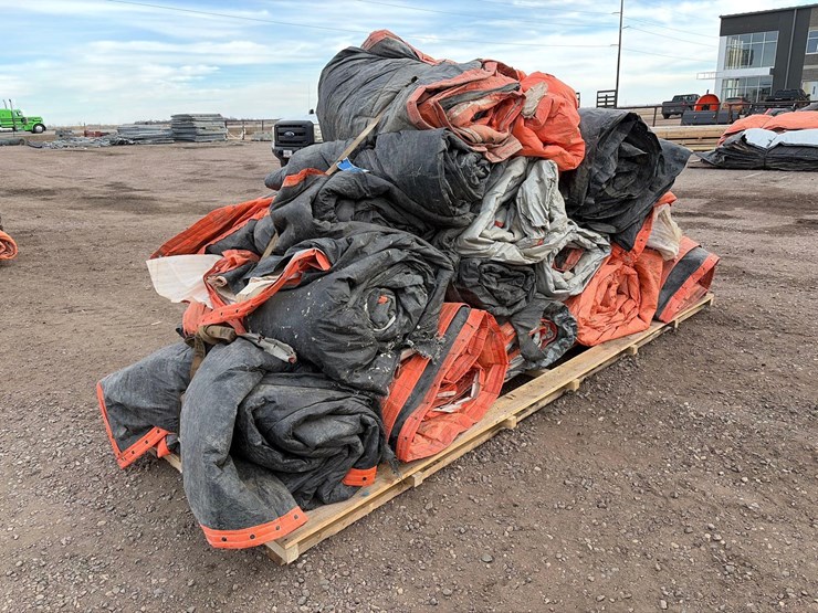 assortment-of-concrete-blankets-image-1