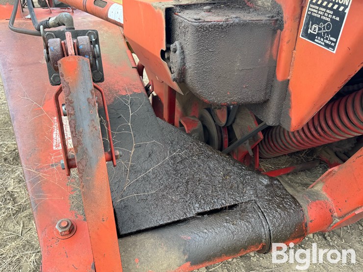 new-holland-495-image-10