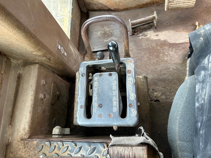 caterpillar-d7g-image-28