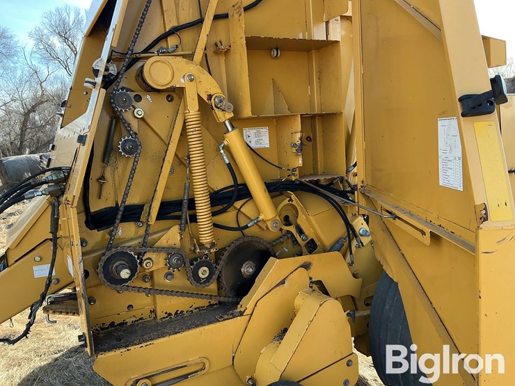 2007-vermeer-605m-image-12