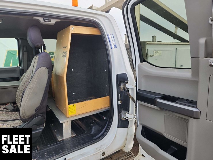 2019-ford-f350-image-26