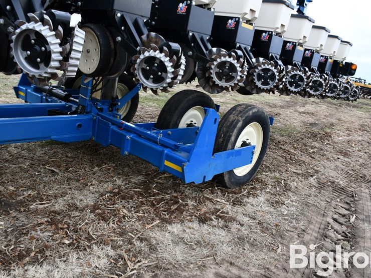 kinze-3600-image-17
