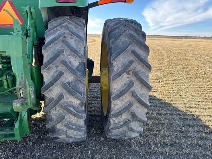 2008-john-deere-8330-image-25