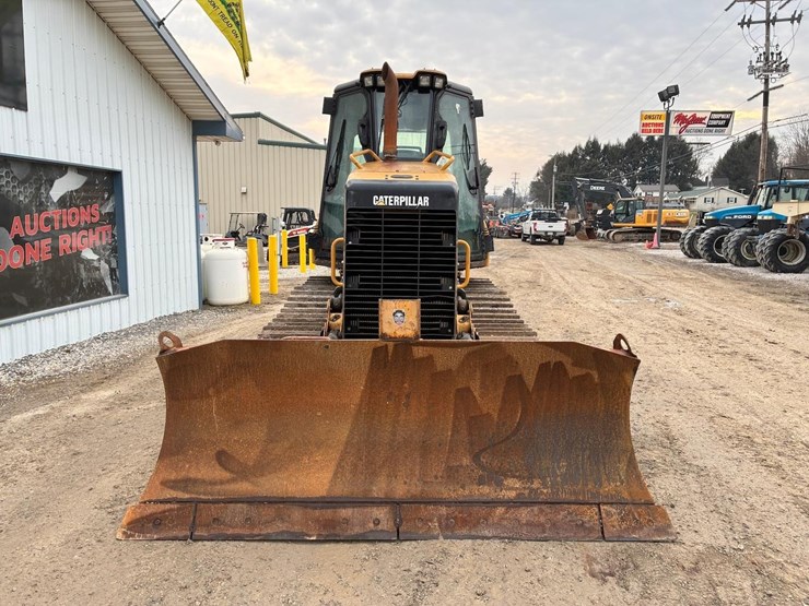 caterpillar-d3k2-xl-image-7