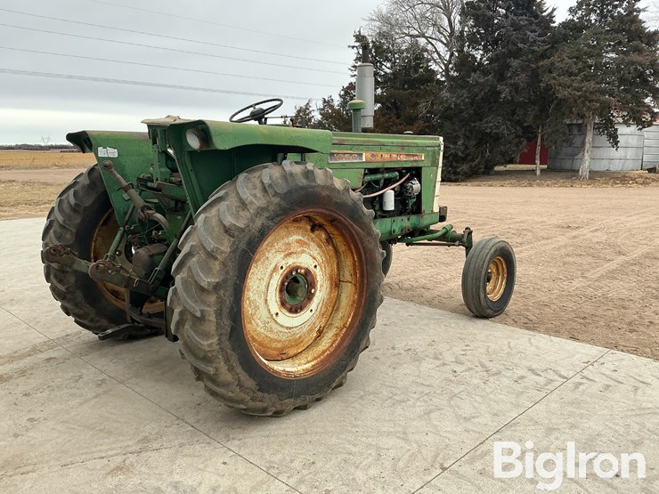 1965-oliver-1650-image-5