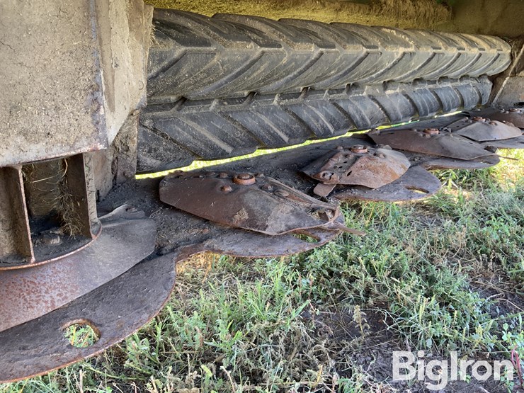 2006-john-deere-946-image-11