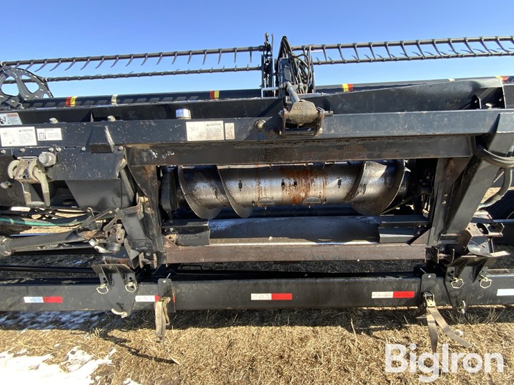 2010-case-ih-2152-image-9