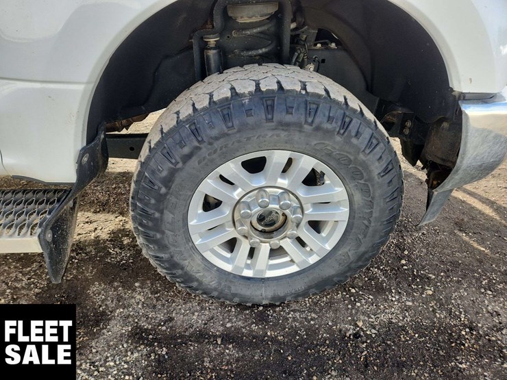 2019-ford-f350-image-32