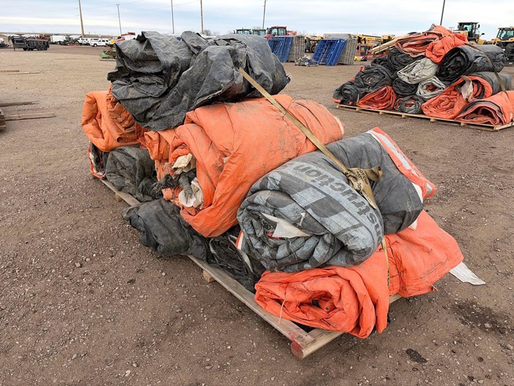 assortment-of-concrete-blankets-image-5