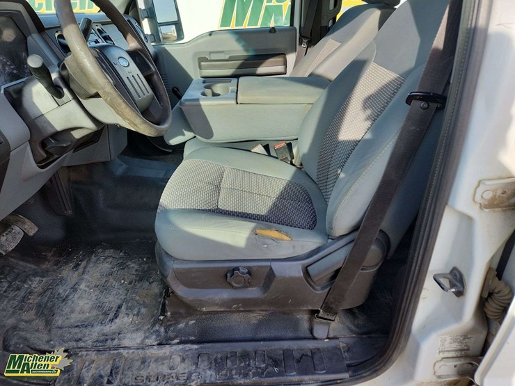 2011-ford-f350-image-12