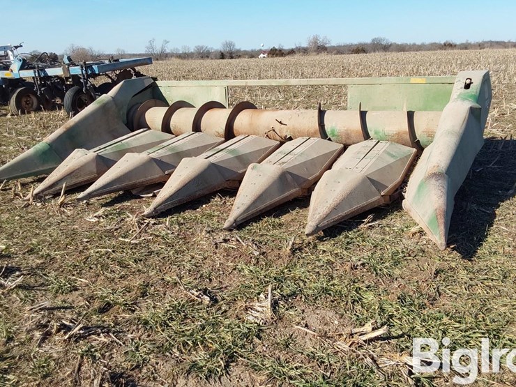 john-deere-653a-image-1