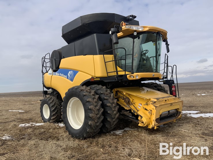 2011-new-holland-cr9080-image-3