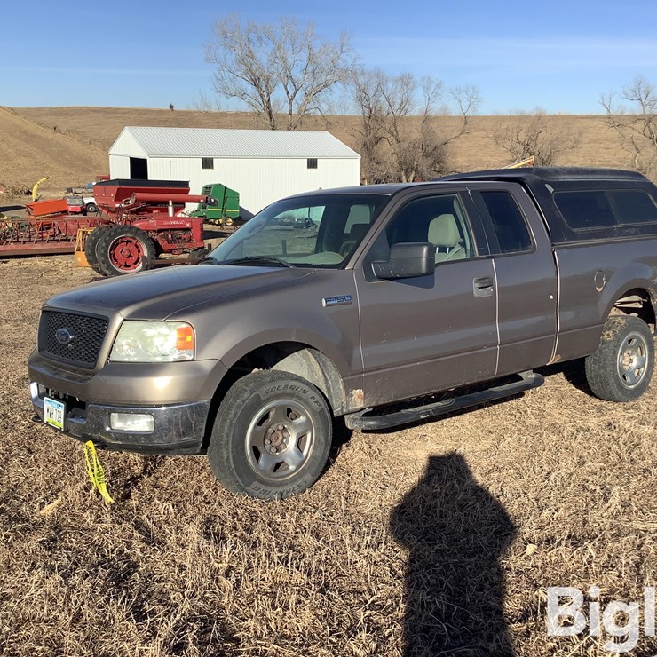 2005 FORD F150 XLT