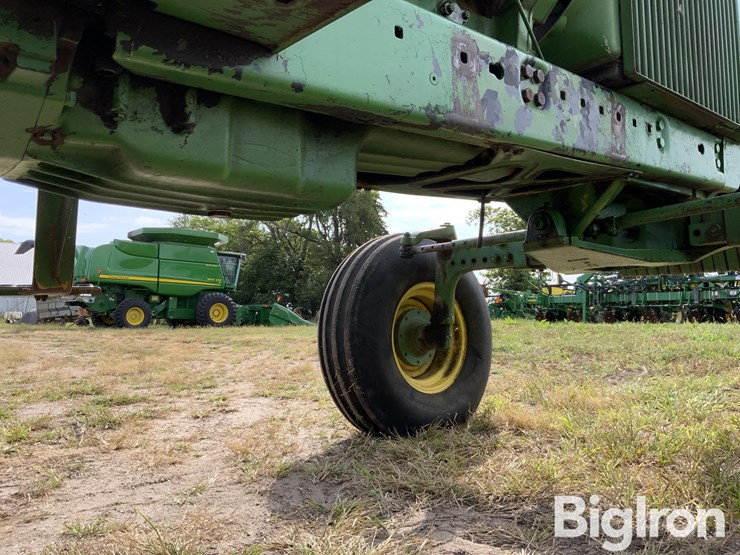 1980-john-deere-4440-image-18