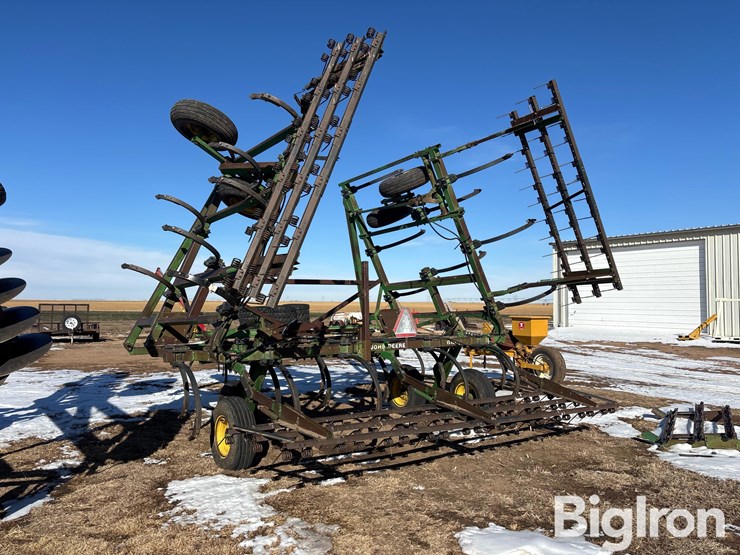 1990-john-deere-610-image-7