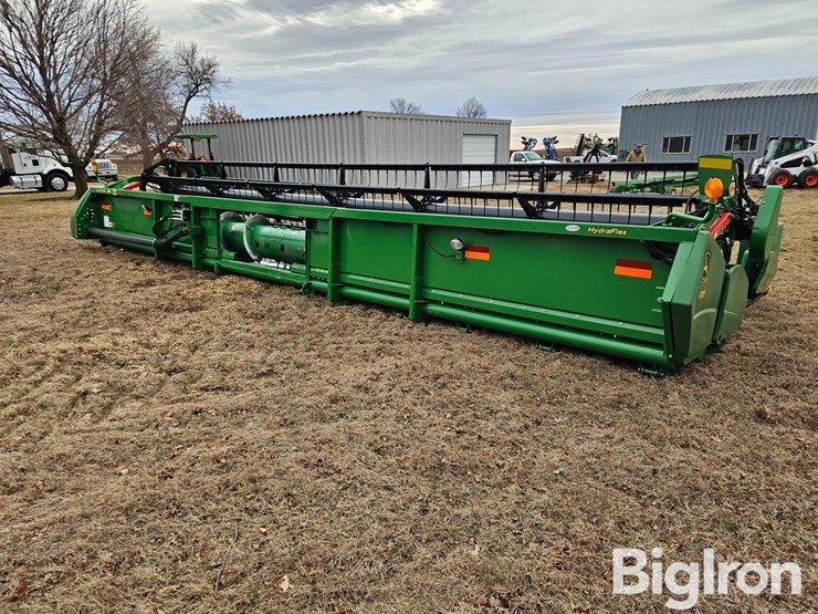 2018-john-deere-630f-image-5