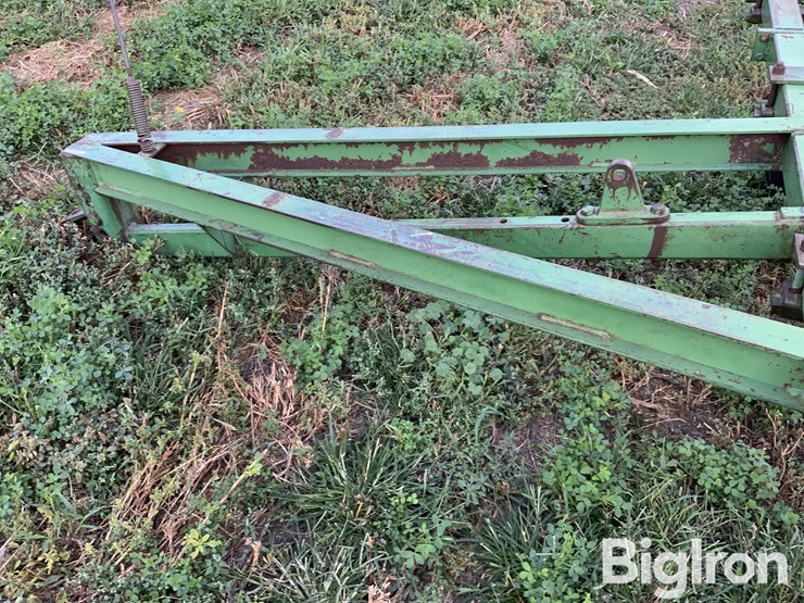 john-deere-100-image-10