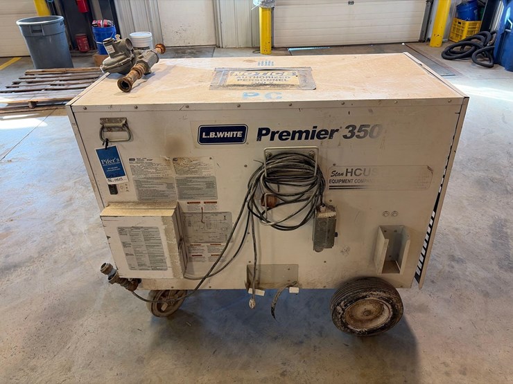 l.b.-white-premier-350-df-portable-heater-image-5
