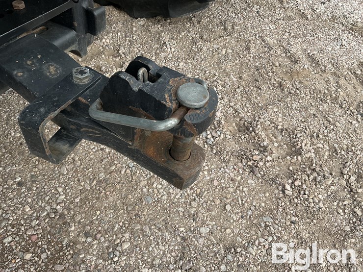 2015-case-ih-magnum-310-image-12