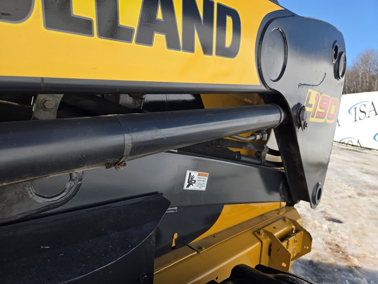 new-holland-l190-image-20