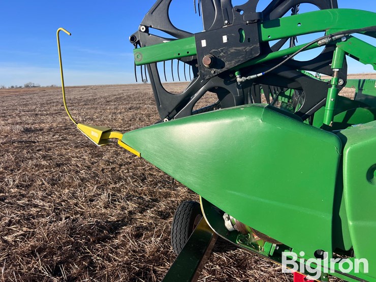 2014-john-deere-625f-image-10