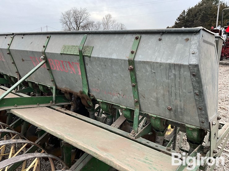 john-deere-10-image-18