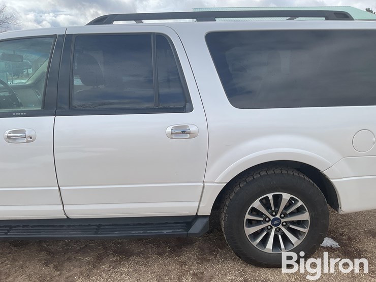 2016-ford-expedition-xlt-image-14