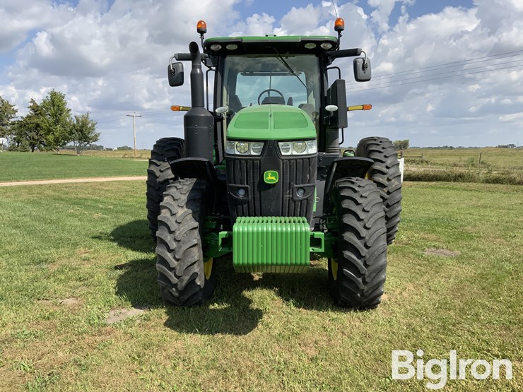 2015-john-deere-7230r-image-2