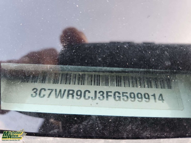 2015-dodge-3500-image-9