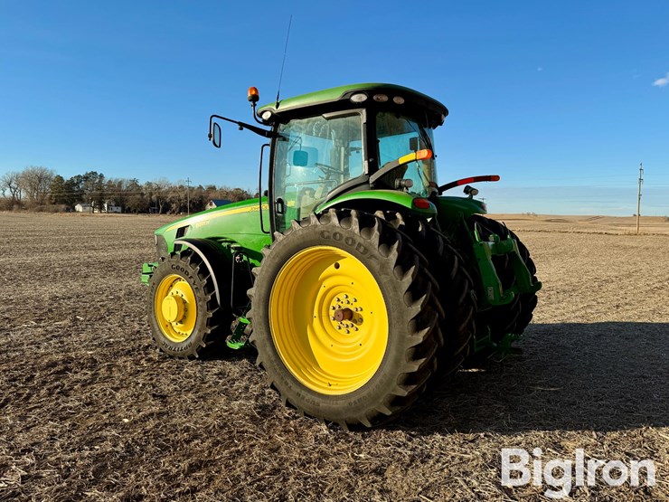 2010-john-deere-8225r-image-7
