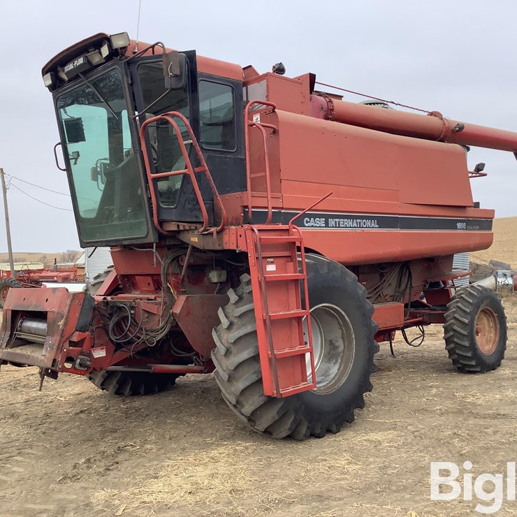 1993 CASE IH 1666