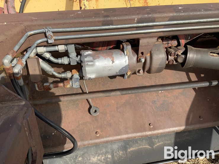 new-holland-1116h-image-12