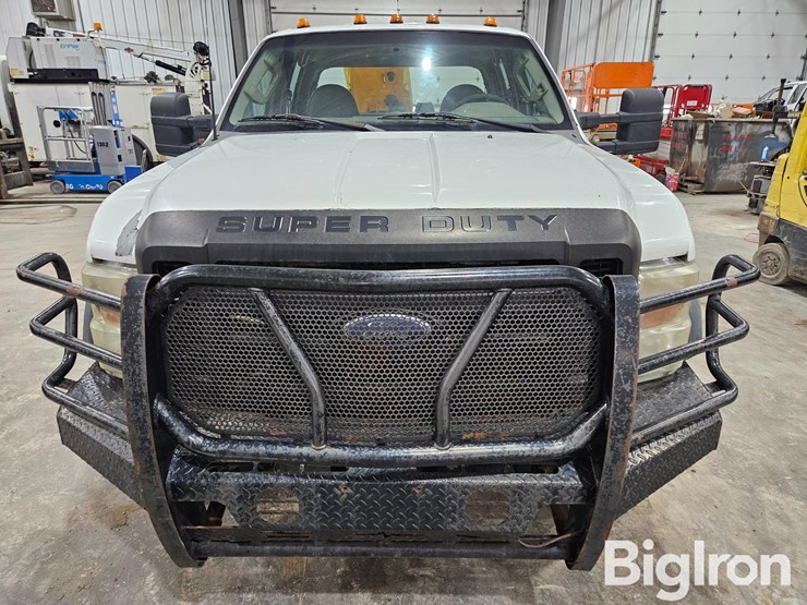 2008-ford-f550-xl-image-2