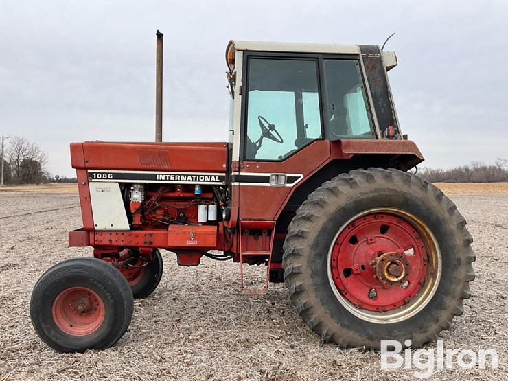 1977-international-1086-image-8