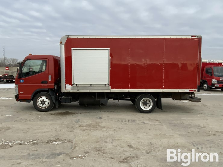 2013-mitsubishi-fuso-canter-fe180-image-8