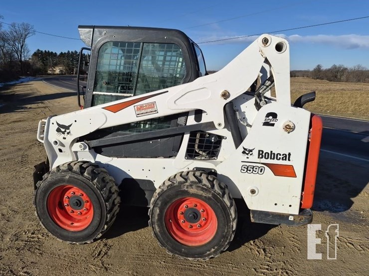 2019-bobcat-s590-image-9