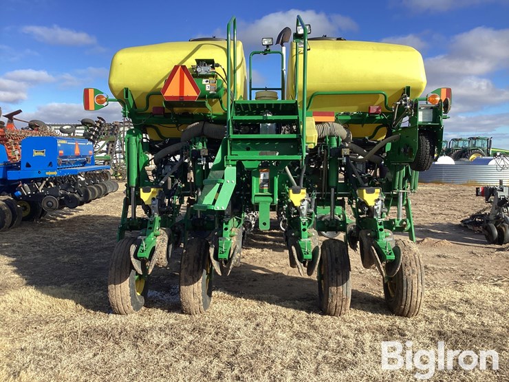 2014-john-deere-1775nt-image-6