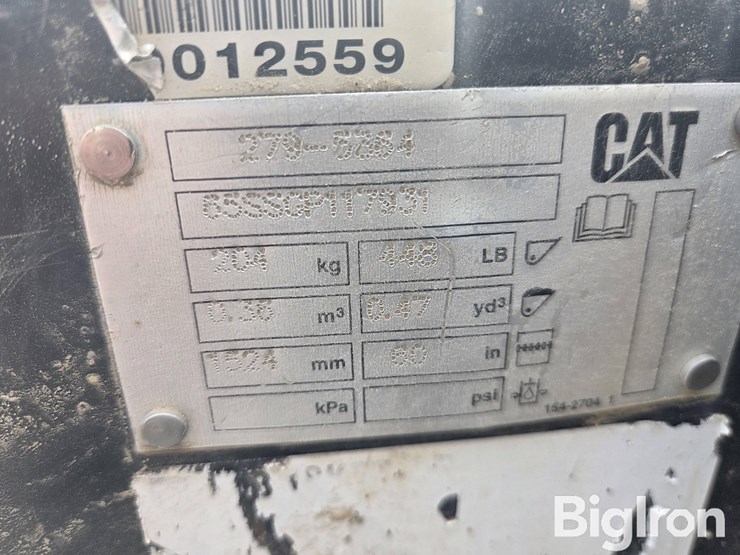 2015-caterpillar-232d-image-15