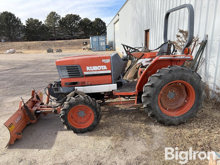 1996-kubota-l2900-image-8