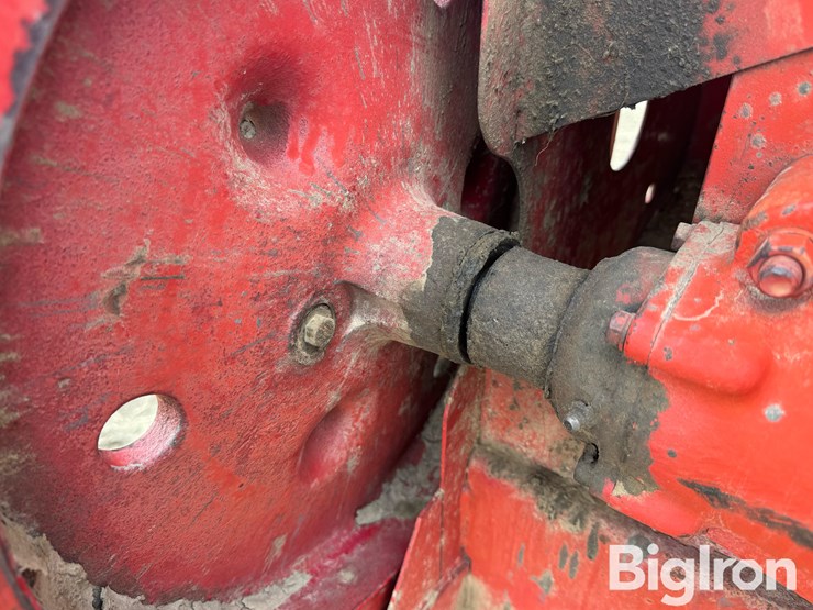 1974-new-holland-276-image-15