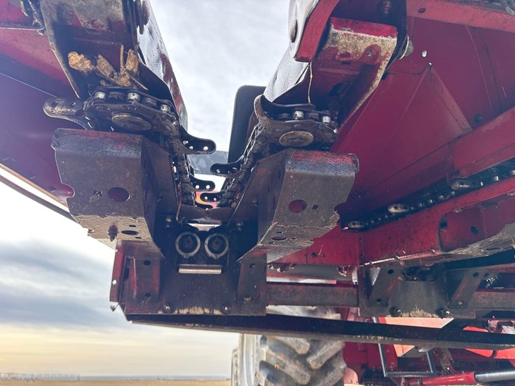 case-ih-1083-image-30