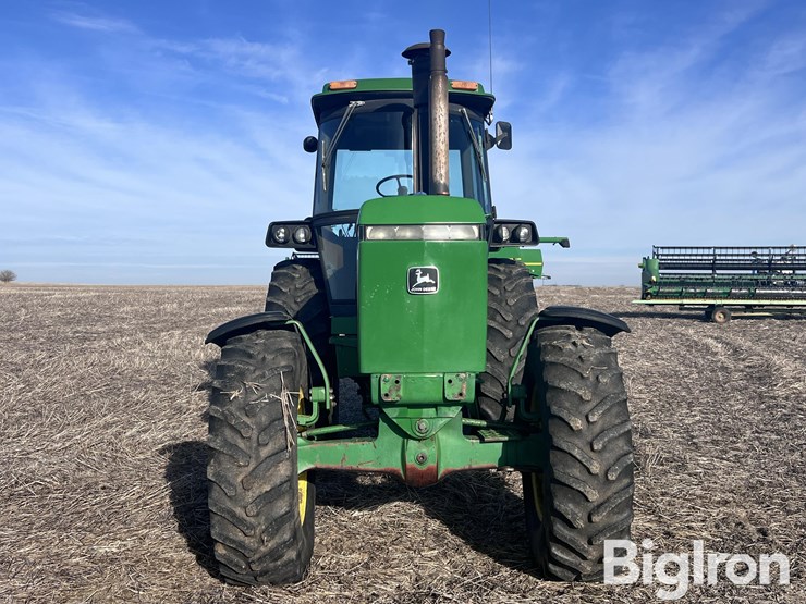 1984-john-deere-4450-image-2