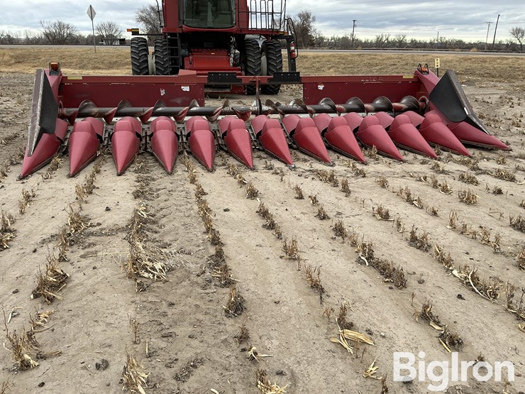 2003-case-ih-2212-image-2