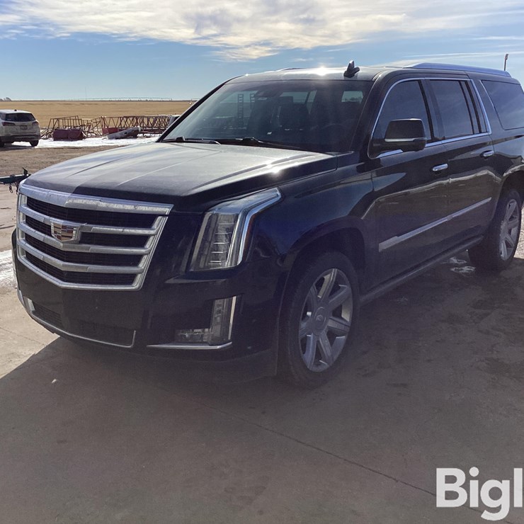 2019 CADILLAC ESCALADE ESV