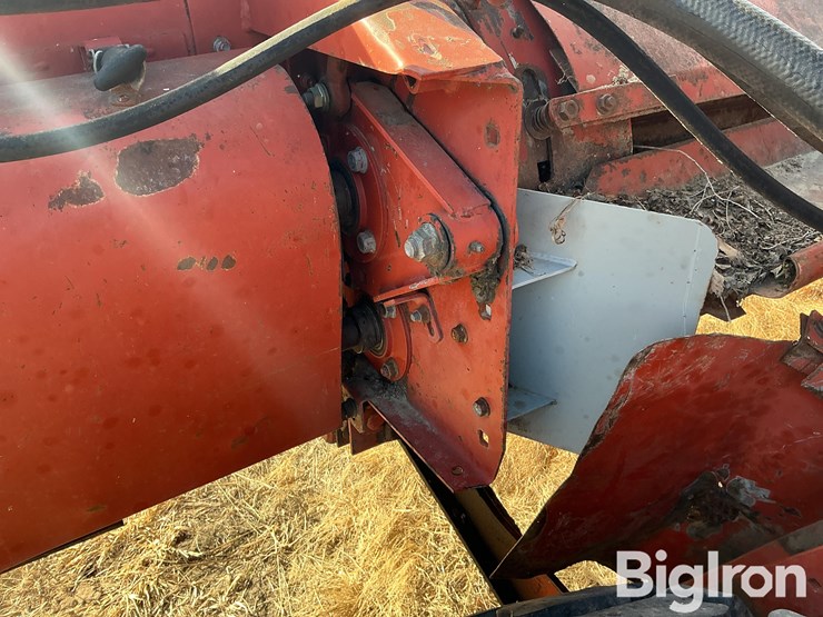 1995-hesston-8400-image-19