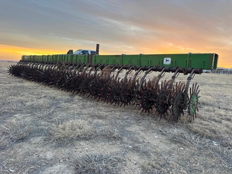 john-deere-400-image-5