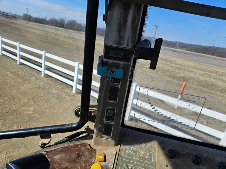 case-ih-mxm175-image-32