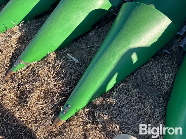 2011-john-deere-606c-image-15